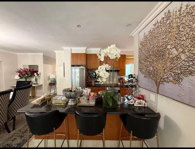 2 BEDROOM PROPERTY TO RENT IN HYDE PARK